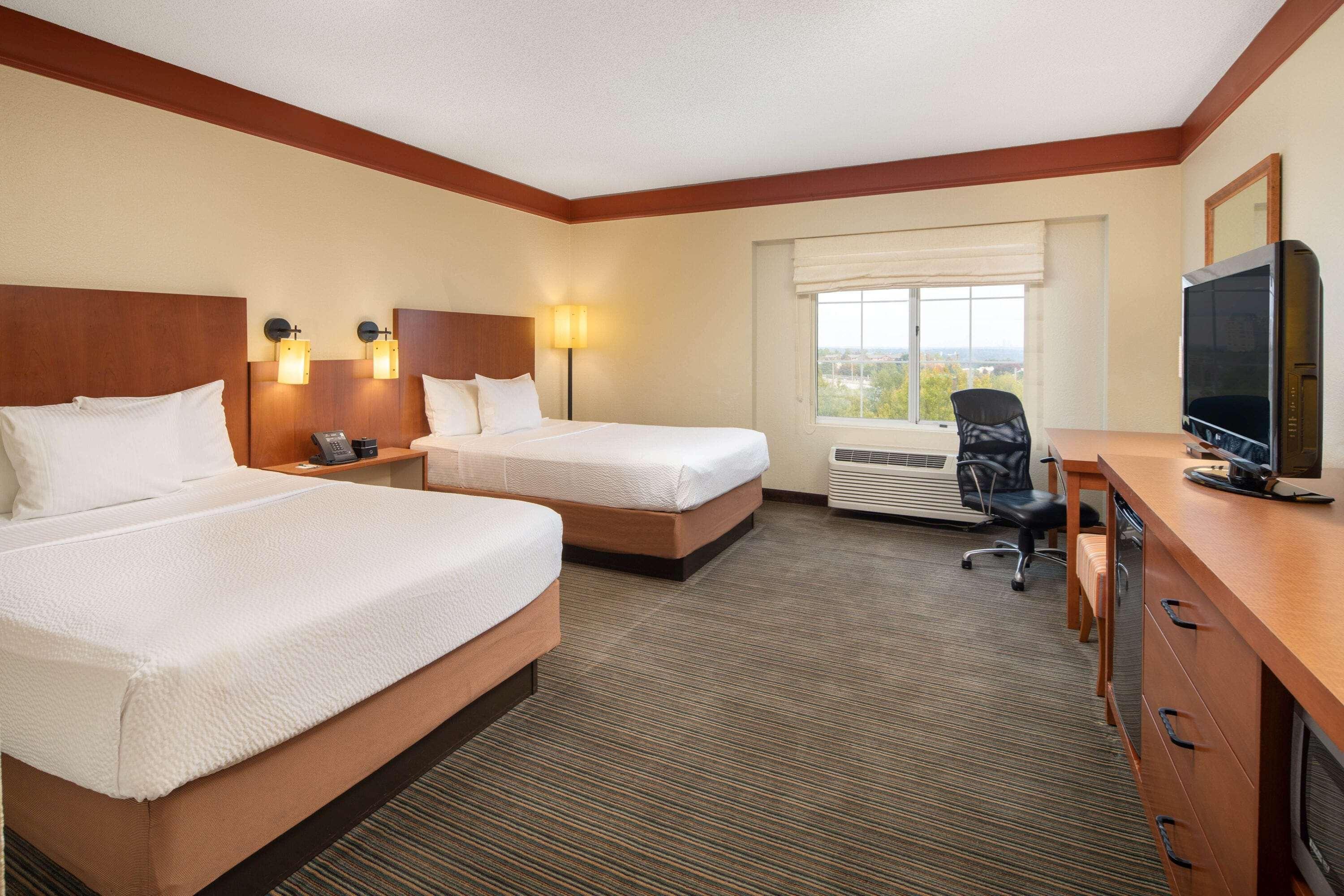 La Quinta By Wyndham Atlanta Ballpark/Galleria Smyrna Eksteriør billede